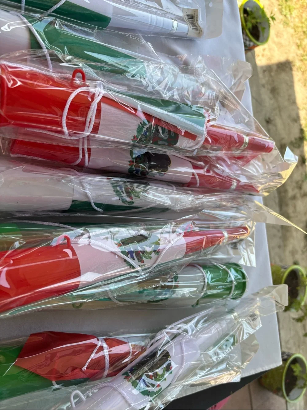 Festive Red and Green Party Horns -bundle of 3 pcs